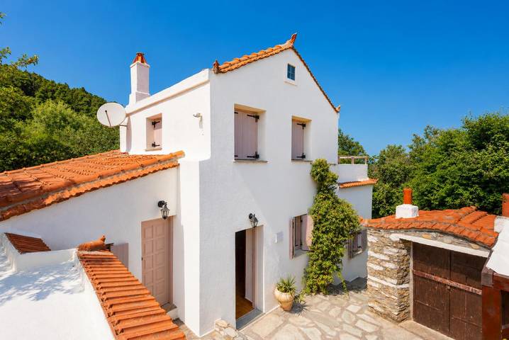 Villa per 4 persone con balcone in Sporadi