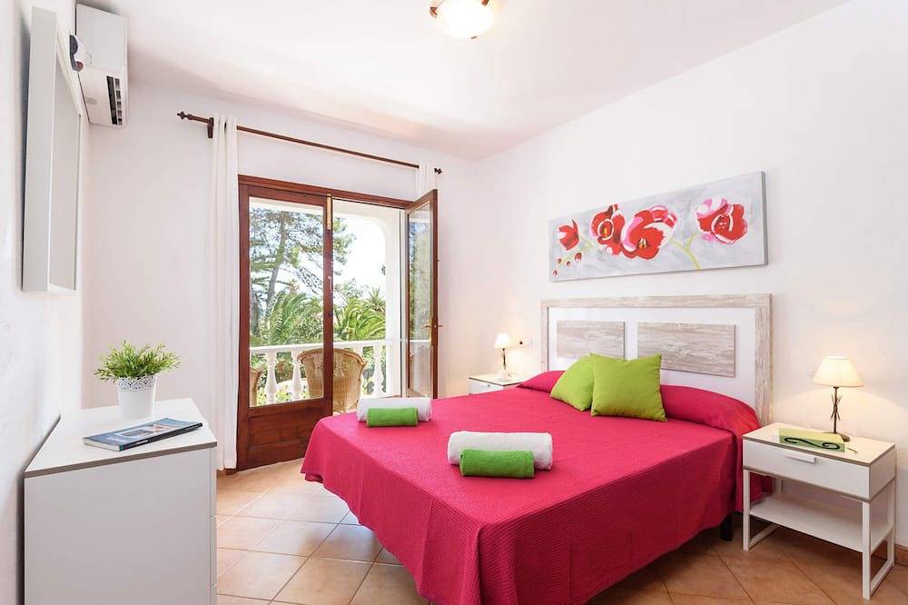 Villa Amapola by Villa Plus in Santo Tomas, Es Migjorn Gran