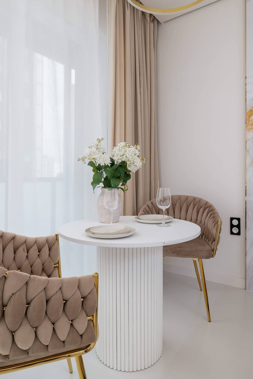 Ganzes Studio, Zabrska 15 Katowice | Modern Studio for 2 Persons | Parking & Balcony | Business Travel | Centre of Katowice in Kattowitz, Schlesien