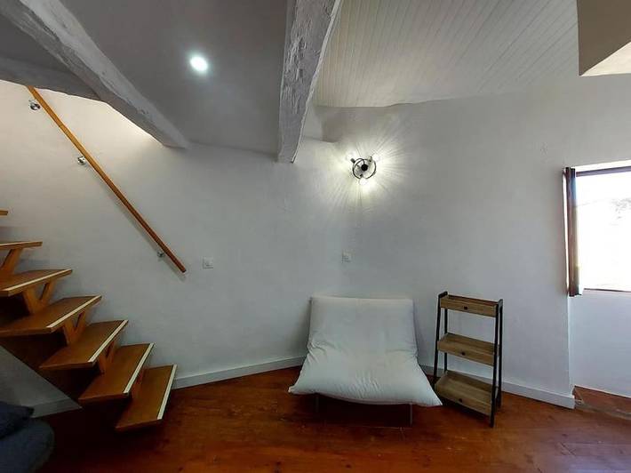 Location de vacances pour 3 personnes à Saint-Georges-de-Luzençon - 2