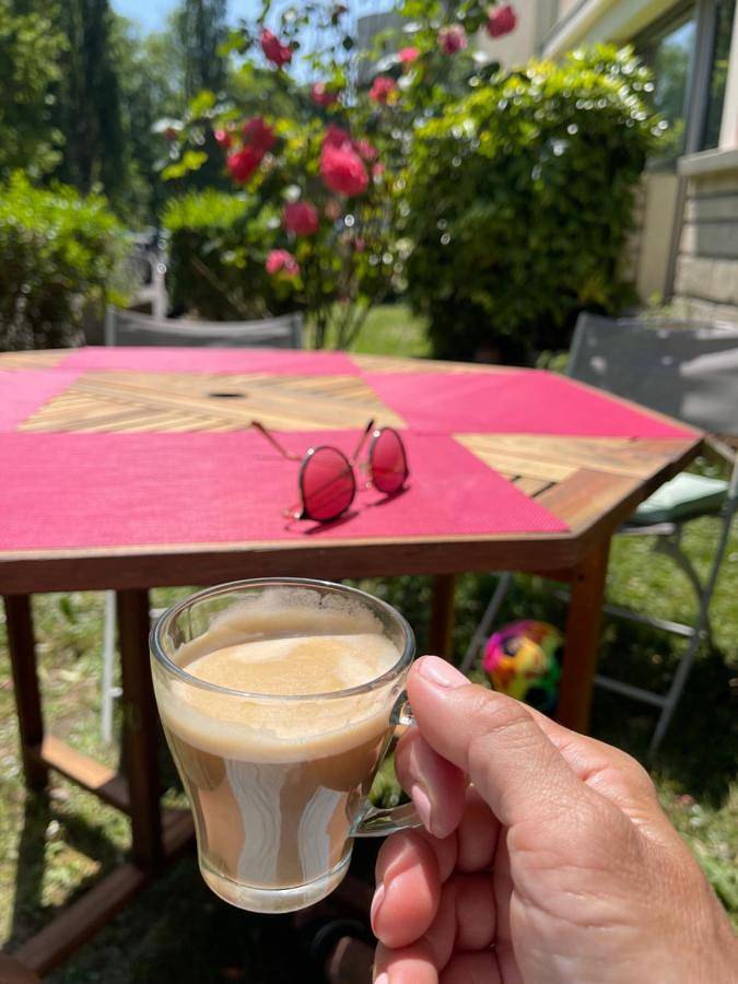 Gîte pour 2 personnes, avec vue et jardin à Le Pecq