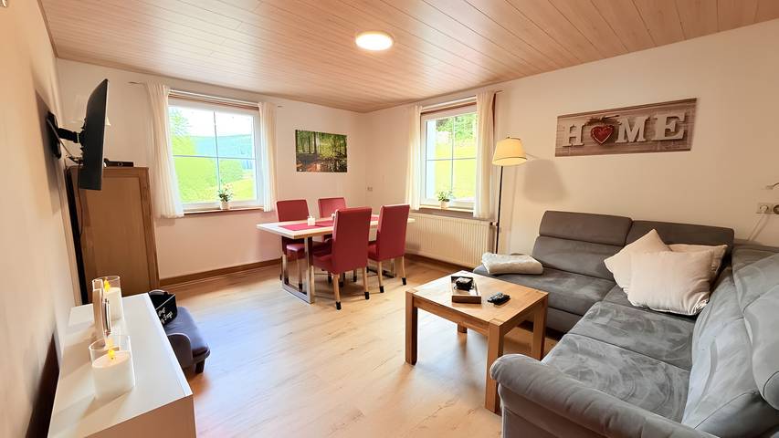 Ferienwohnung für 4 Personen, mit Sauna und Garten in Enzklösterle