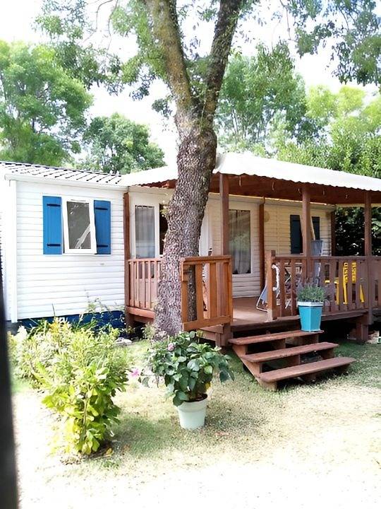 Mobil home pour 4 personnes, avec terrasse et piscine à Meschers-sur-Gironde - 2