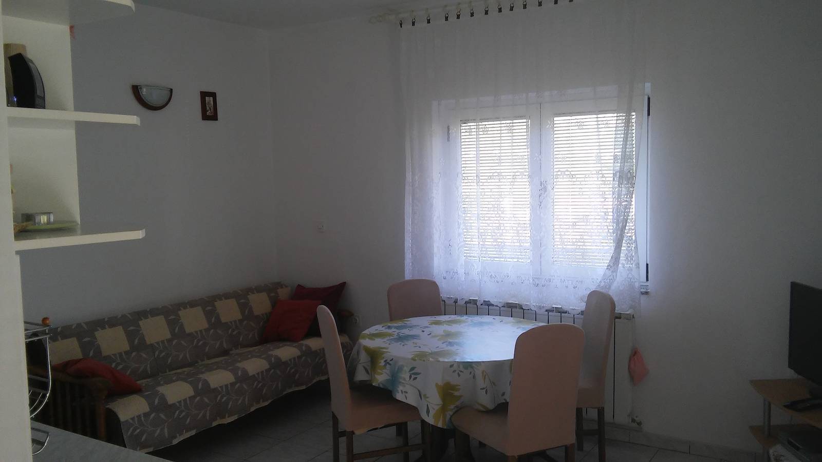 Ganze Wohnung, 1-Zimmer-Ferienwohnung mit Balkon Supetarska Draga - Donja, Rab A-11237-a in Supetarska Draga, Rab