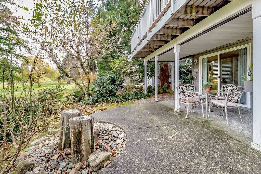 Geräumiges, voll möbliertes Apartment am 4. Fairway in Bellevue, Mount Baker-Snoqualmie Nationalwald