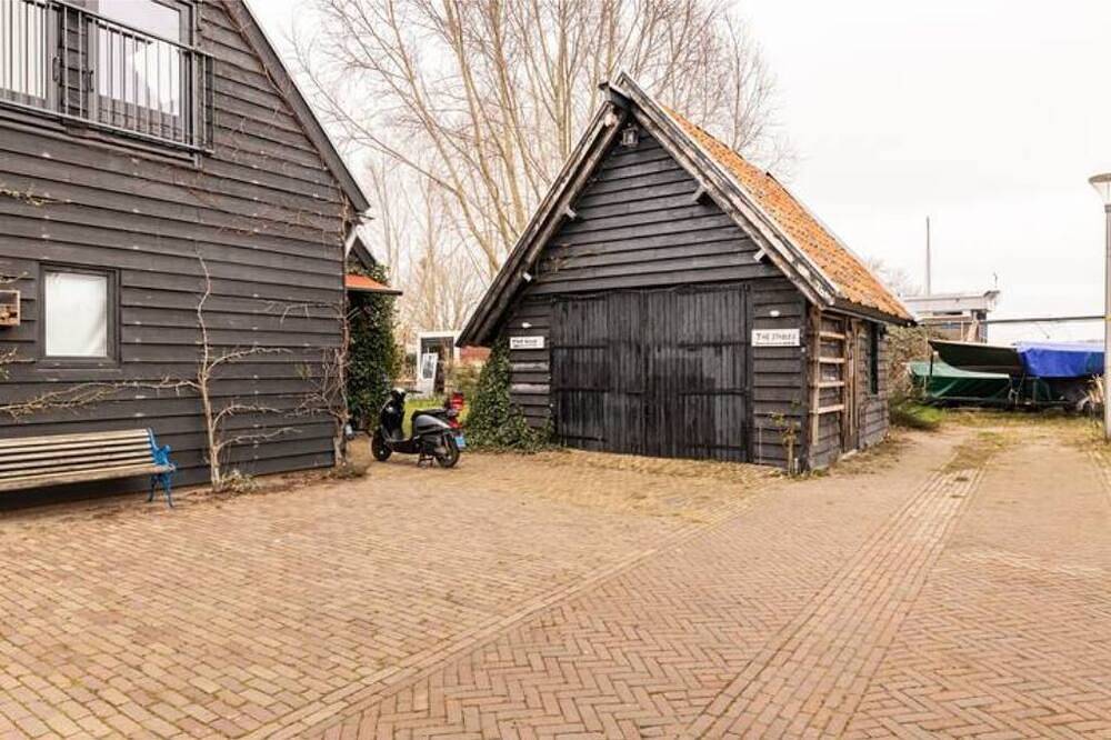 The Stables in Kampen, Lake Veluwe