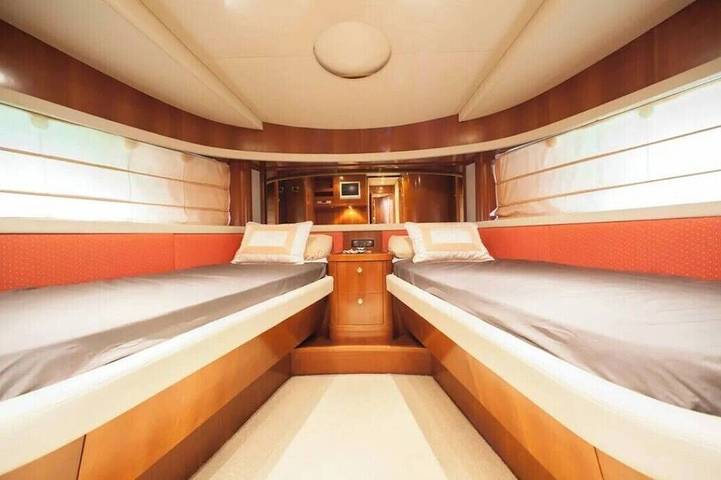 Hausboot für 7 Personen, mit Terrasse in Italien - 2