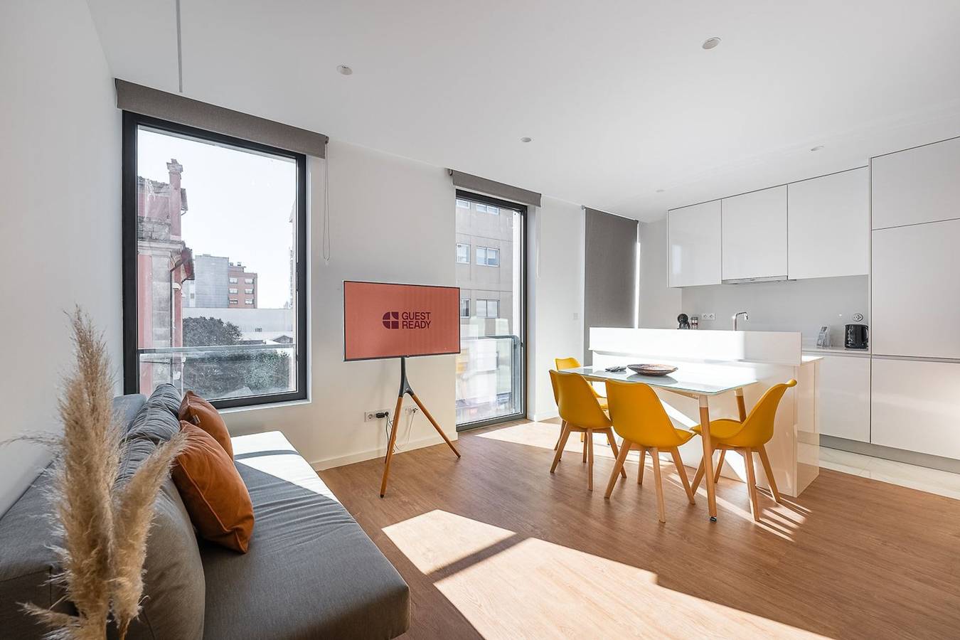 Entire apartment, Bed of Roses in Porto in Cedofeita, Porto
