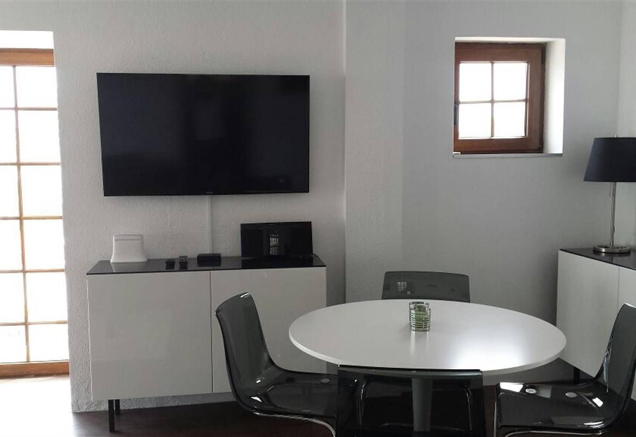 Ganze Wohnung, Ferienwohnung mit 2 Schlafzimmern in Pueblo Evita mit Meerblick, Wlan und Klimaanlage in Benalmádena Costa, Benalmádena