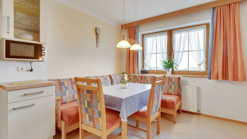 Ferienwohnung für 5 Personen, mit Terrasse in Hainzenberg - 4