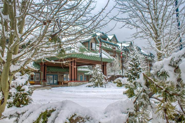 Station pour 4 personnes, avec jacuzzi et piscine à South Lake Tahoe
