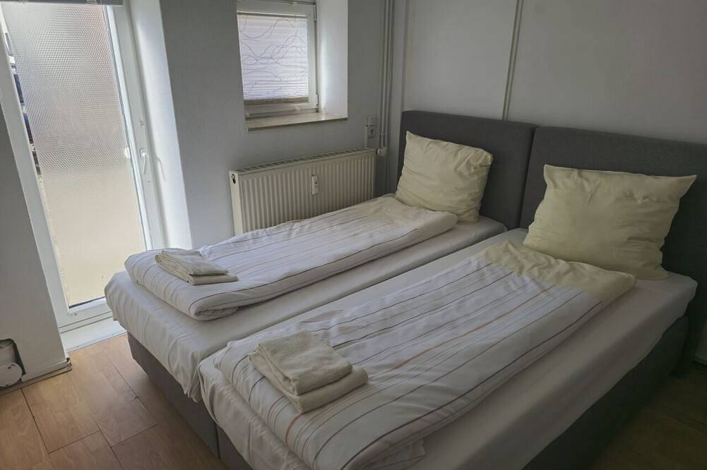 Wasbeker Straße 65 W4 - 3 Schlafzimmer mit Parkplatz in Neumünster, Schleswig-Holstein Binnenland