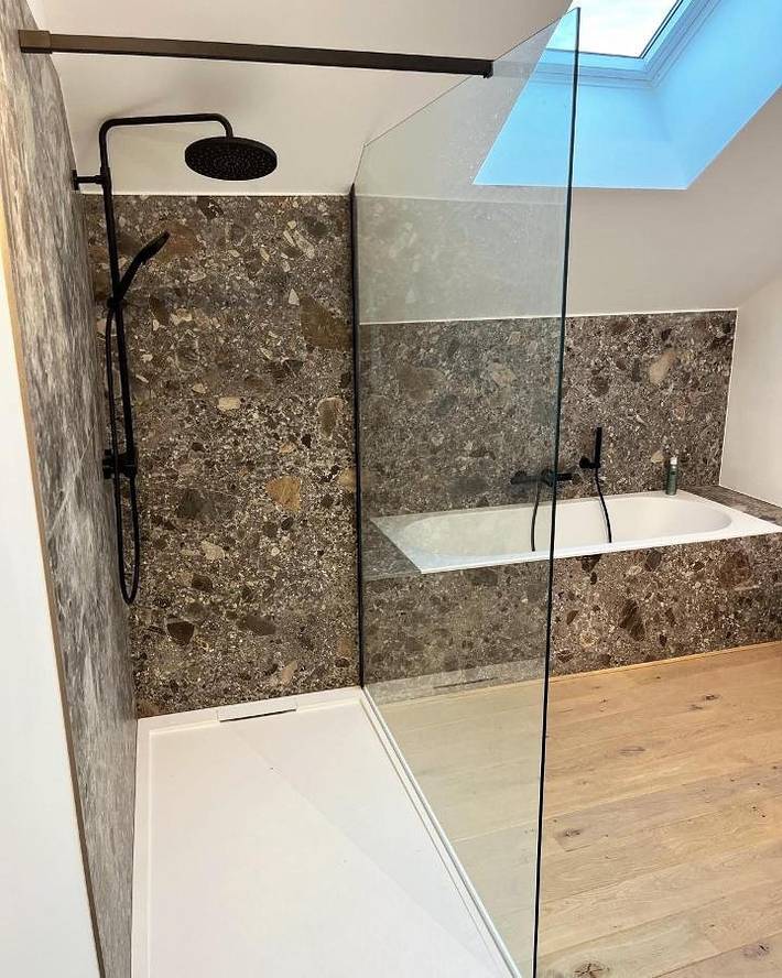 Maison de campagne pour 9 personnes, avec vue ainsi que sauna et jardin, animaux acceptés dans Resteigne - 3