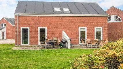 Ferienhaus für 6 Personen, mit Sauna und Pool sowie Terrasse, mit Haustier auf Rømø