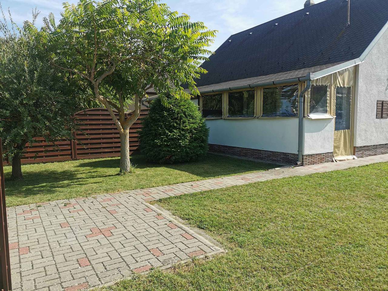 Ferienhaus mit Pool, Wlan und Klimaanlage  in Balatonfenyves, Plattensee Südufer