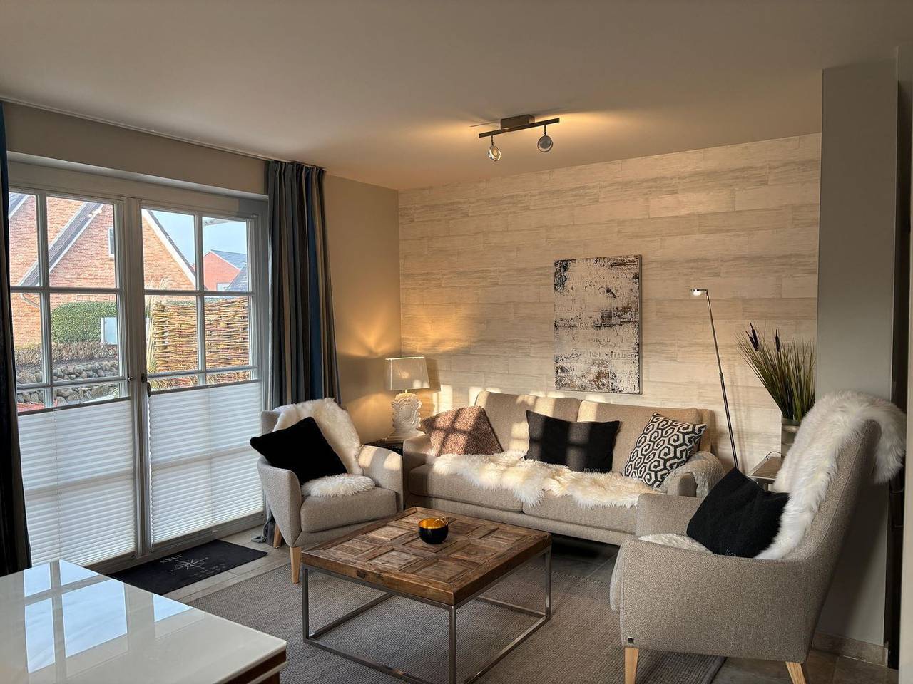 Ganze Wohnung, 3-Zimmer-Ferienwohnung in Hörnum mit Terrasse & Strandkorb – Hunde willkommen in Hörnum, Sylt