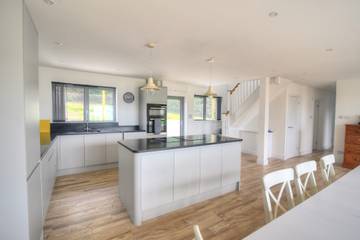 Cottage for 10 People in Charmouth, Jurassic Coast, Photo 2