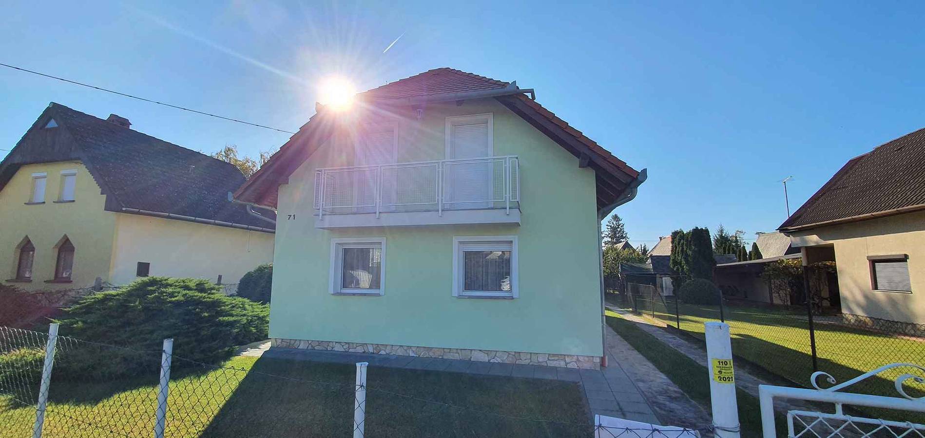 Maison de vacances avec belle terrasse in Balatonkeresztúr, Rive sud du lac Balaton