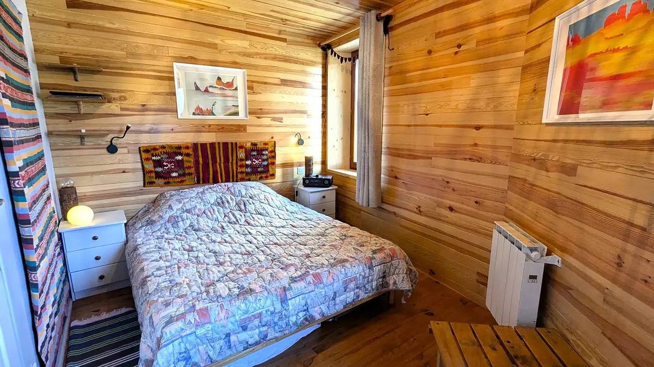 Apartamento entero, Apartamento auténtico en Vallouise – Una escapada encantadora en el corazón de las montañas in Vallouise, Parque Nacional de los Ecrins