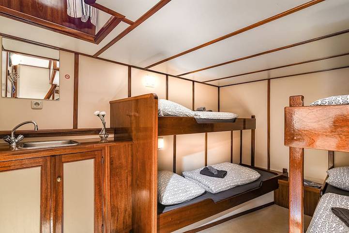 Péniche pour 20 personnes à Amsterdam