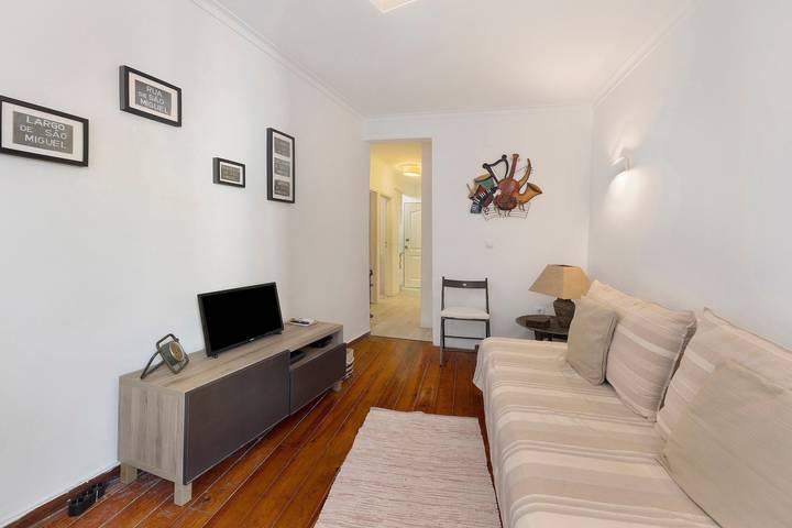 Entire apartment, 'São Miguel Alfama' Apartment with Balcony, Wi-Fi and Air Conditioning in São Miguel (Lisbon), Santa Maria Maior