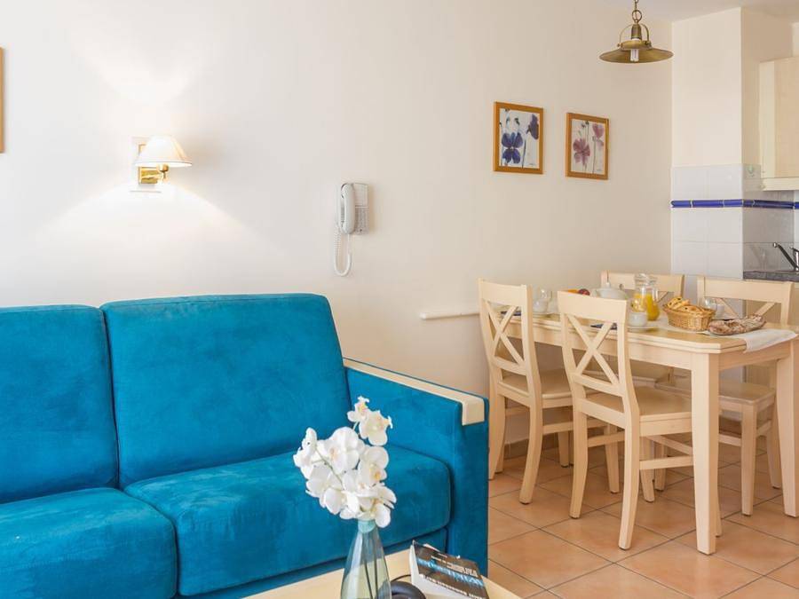 Pierre & Vacances Résidence Les Rivages du Parc - Studio 4 personnes - 1 Coin nuit - Balcon in Menton, Région de Nice