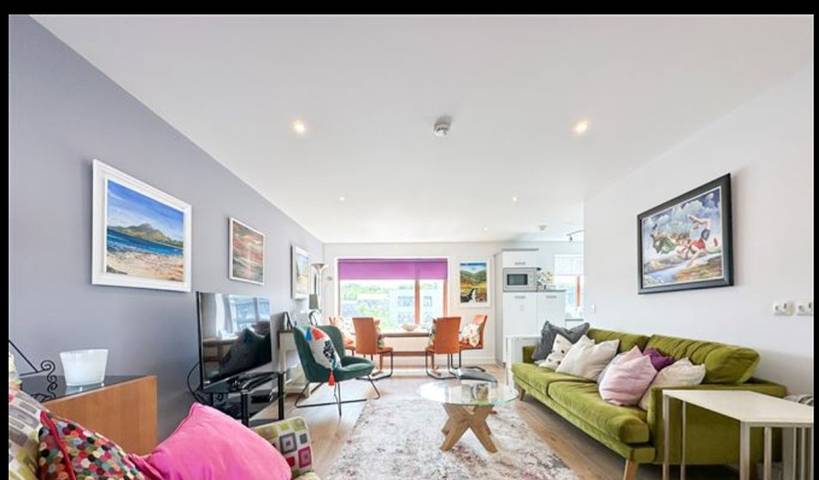 Entire holiday apartment, Centrally located 2Bed Duplex in Westport, County Mayo