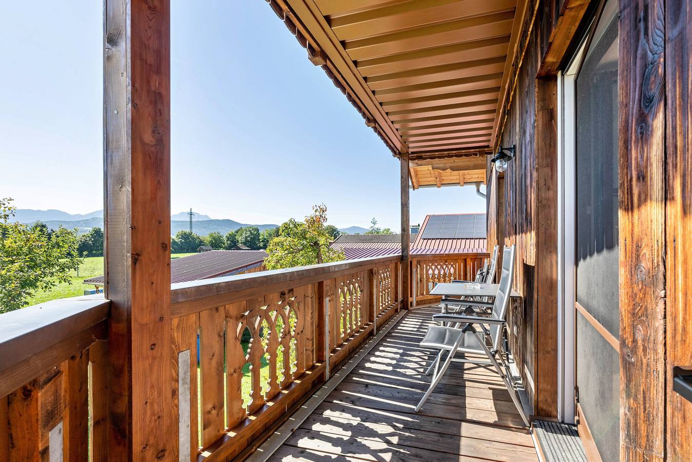 Ganze Wohnung, Ferienwohnung 'Untersbergblick' mit Bergblick, Balkon und Wi-Fi in Freilassing, Rupertiwinkel