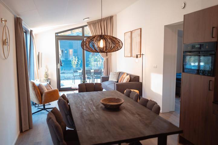 Ferienhaus für 6 Personen, mit Balkon/Terrasse und Terrasse sowie Garten am Biggesee - 4
