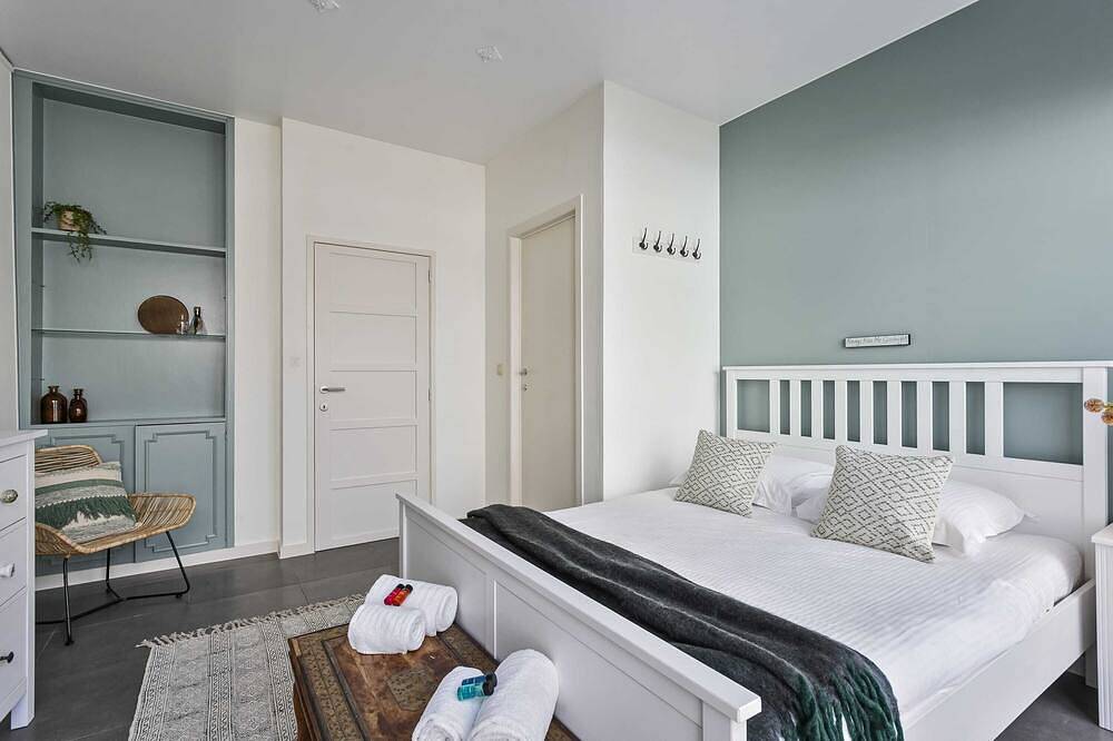 Huswell - Charming getaway in the historical city in Bruges, West Flanders