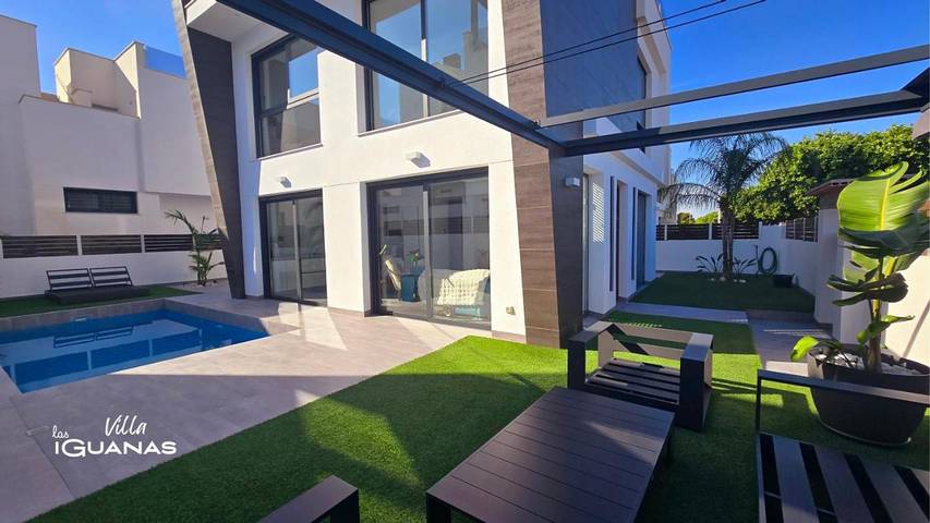 Casa rural para 6 personas, con vistas además de piscina y jardín en Santa Pola - 2