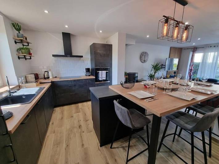 Location de vacances pour 8 personnes, avec jardin à Le Val-Saint-Père - 4