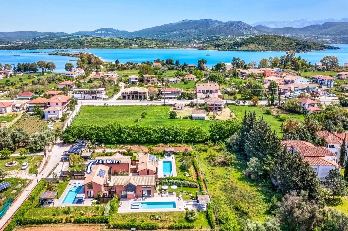 Villa Water by Villa Plus in Ligia, Grèce