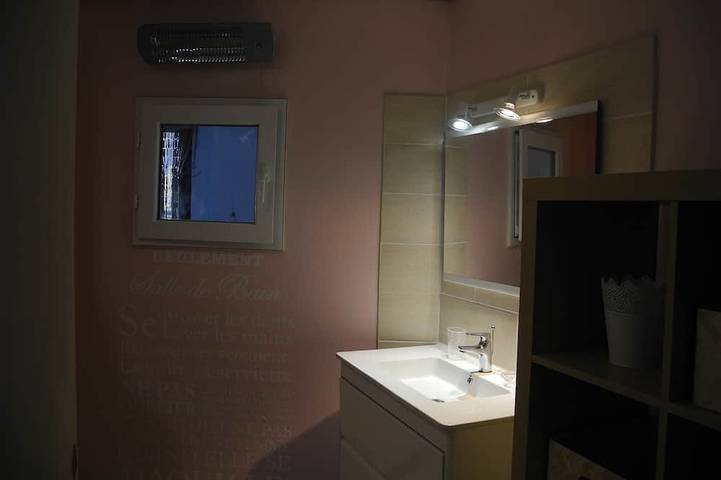 Gîte pour 2 personnes, avec jardin et balcon à Sumène - 3