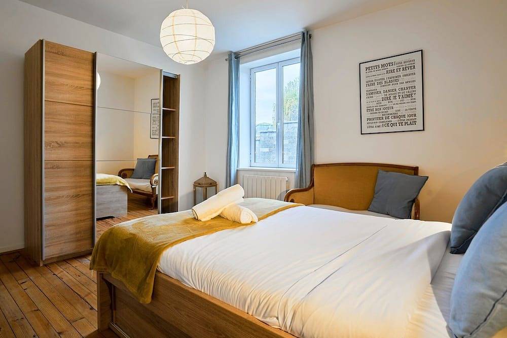 Maison 2 chambres terrasse à Marcq en Baroeul. in Marcq-en-Barœul, Région de Lille