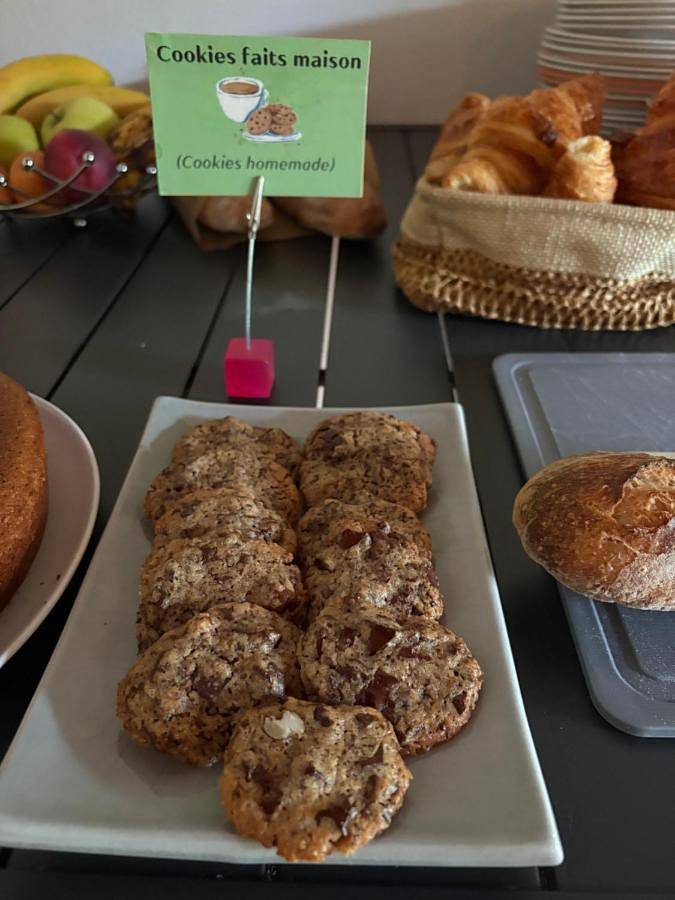 Maison d’hôte pour 2 personnes, avec terrasse et piscine ainsi que vue et jardin dans Pays de Fayence - 3