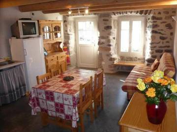 Gîte pour 4 Personnes dans Rauret, Massif central, Photo 4