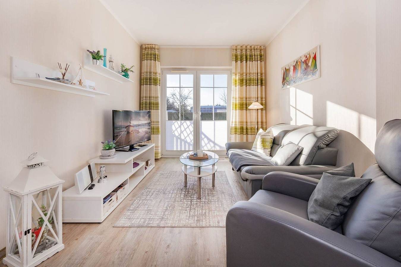 Entire apartment, Fewo Kleine Auszeit 02 - gemütliches Domizil im Koserower Ortszentrum in Koserow, Bernsteinbäder