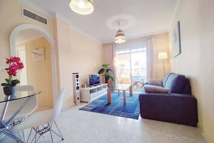 Appartement entier, Lovely apartment near golf and amenities with pool and terrace in Orihuela, Costa Blanca