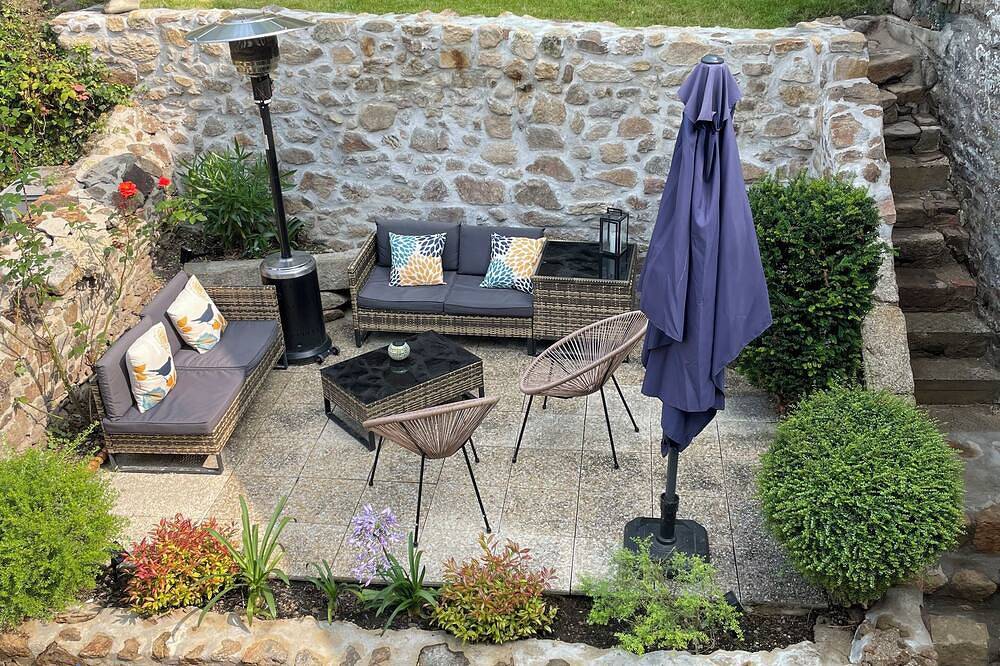 Charming, authentic house in the Jerzual in Dinan in Dinan, Dinan region