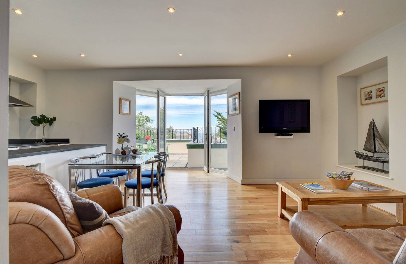 Ganze Wohnung, Ferienwohnung für 3 Personen mit Balkon in Ilfracombe, Devon