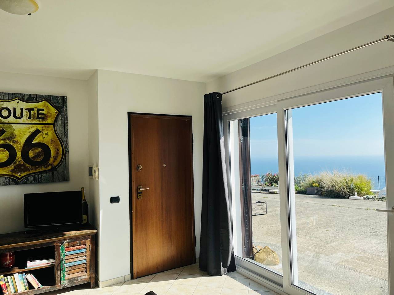 Ganze Wohnung, Bella Vista Poggi 180 Grad Fantastischer Meerblick in Poggi (Imperia), Imperia