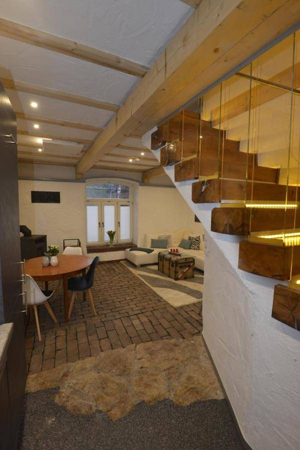 Villa für 7 Personen, mit Whirlpool und Terrasse sowie Garten und Sauna in Dahlem