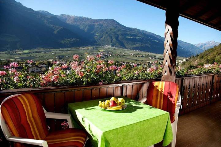 Ferienwohnung für 2 Personen, mit Balkon und Garten in Naturns