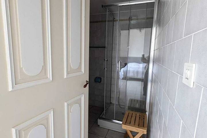 Location de vacances pour 2 personnes, avec piscine à Chalais - 2