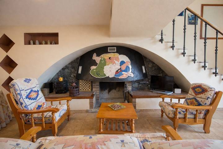 Casa rural para 13 personas, con Balcón además de Terraza y Jardín en Aleixar - 3