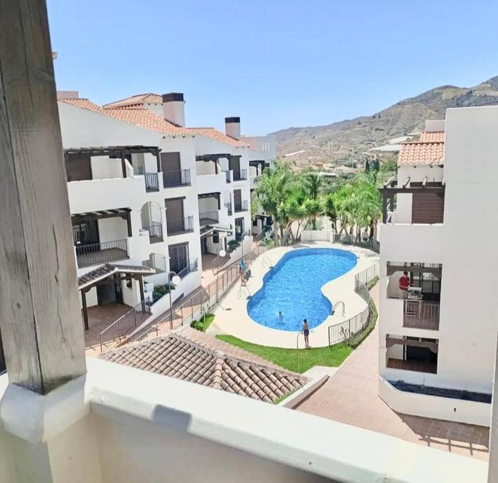 Apartamento de vacaciones para 4 personas, con piscina además de vistas y jardín, Se admiten mascotas - 1