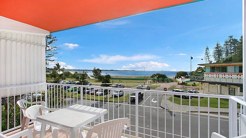 Holiday rental for 4 people, with balcony in Rainbow Bay
