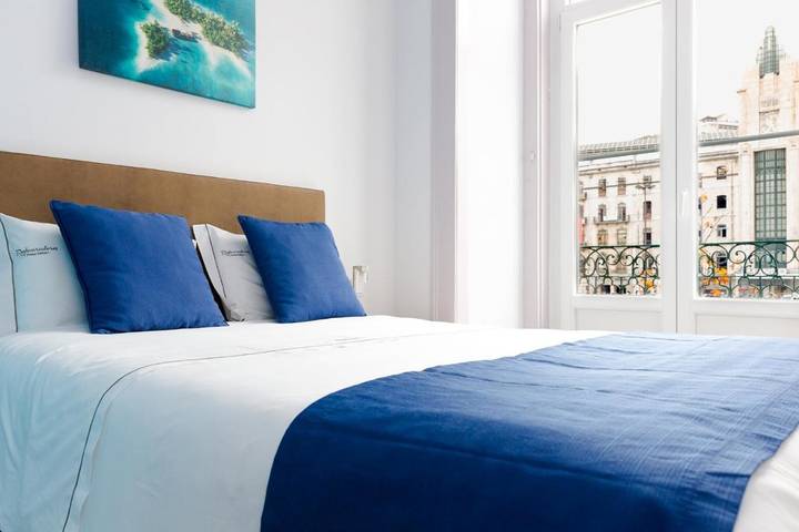 BnB für 3 Personen, mit Balkon und Ausblick in Lissabon
