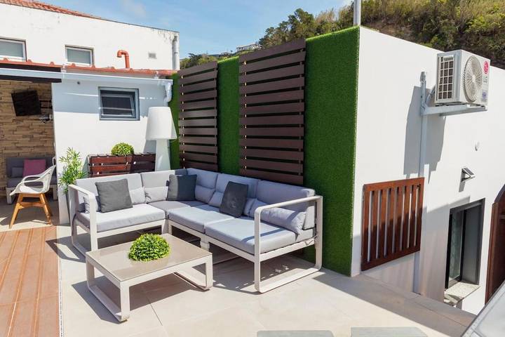 Location de vacances pour 6 personnes, avec piscine ainsi que balcon et jacuzzi, adapté aux familles à Povoação - 3